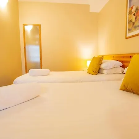 Lejlighed 104 - Sea View At The Harbour Mill By Shortstays