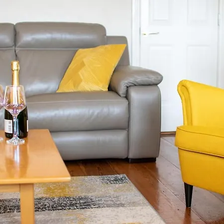 104 - Sea View At The Harbour Mill By Shortstays * Westport